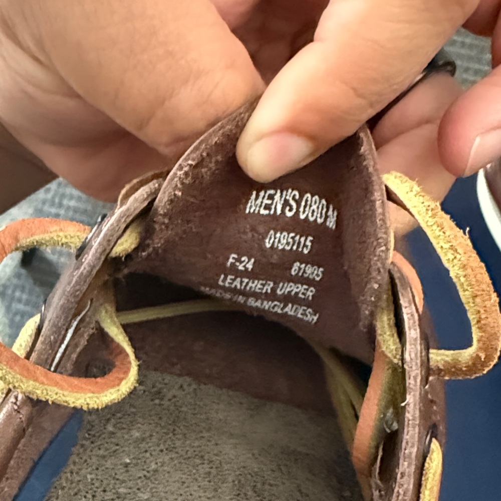 Sperry Men's Brown Leather Boat Shoes - Picture 4 of 6